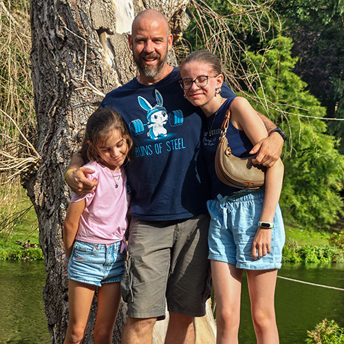 Bij Ons Drietjes Podcast